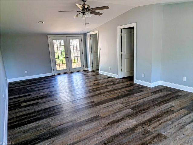 1059 Whitts Road, Madison, NC 27025