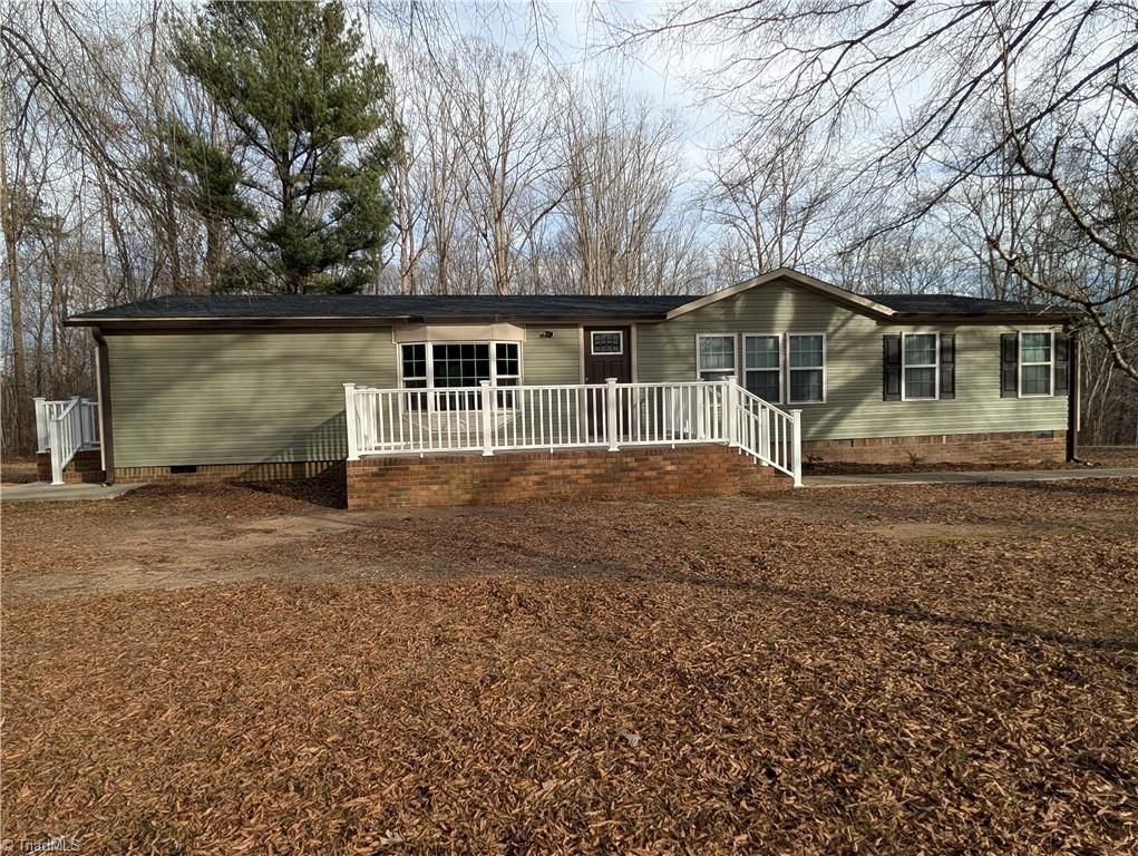 1059 Whitts Road, Madison, NC 27025