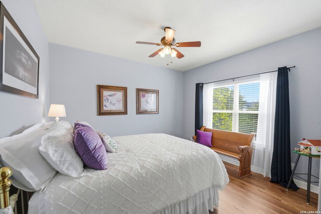 1253 Sundown Trl, Fischer, TX 78623