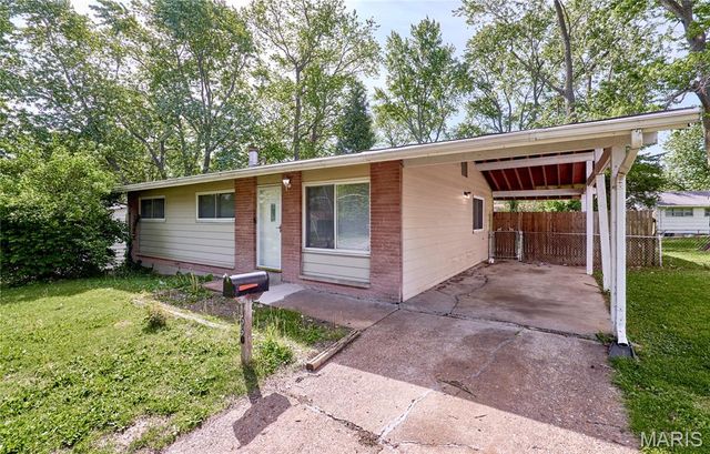 1960 Parker Road, Florissant, MO 63033