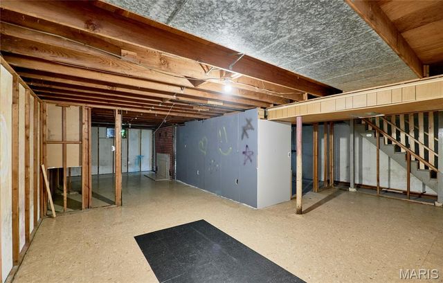 1960 Parker Road, Florissant, MO 63033
