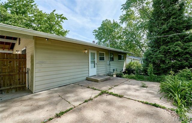 1960 Parker Road, Florissant, MO 63033