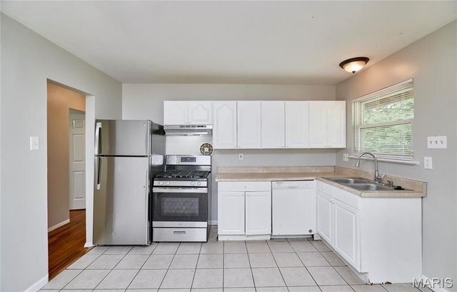 1960 Parker Road, Florissant, MO 63033