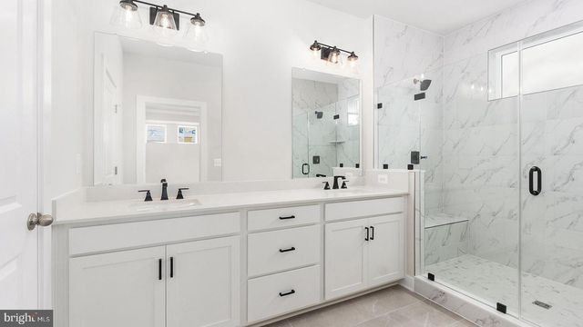 20816 CLOONGEE TER, Dulles, VA 20166