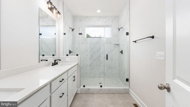 20816 CLOONGEE TER, Dulles, VA 20166