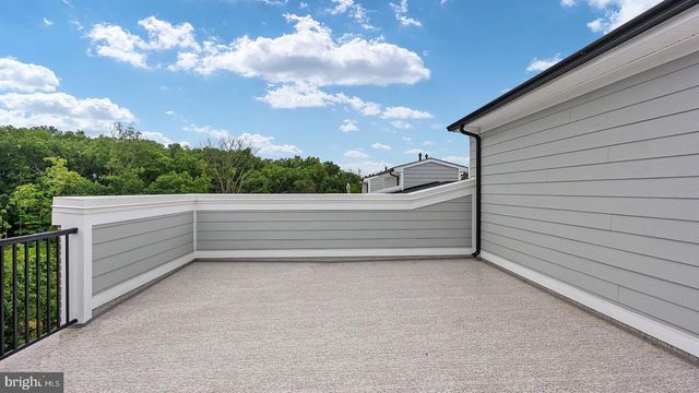 20816 CLOONGEE TER, Dulles, VA 20166