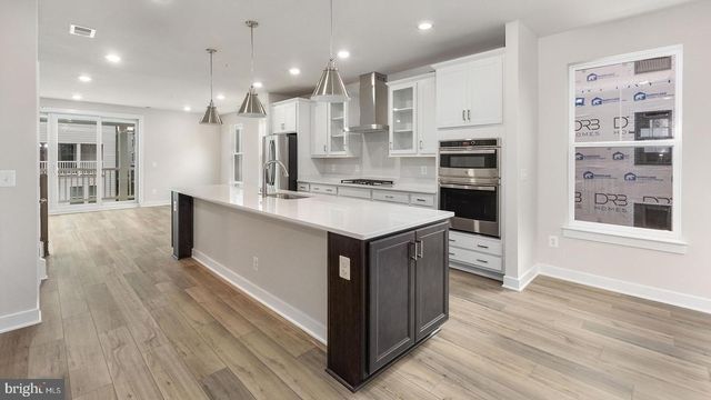 20816 CLOONGEE TER, Dulles, VA 20166