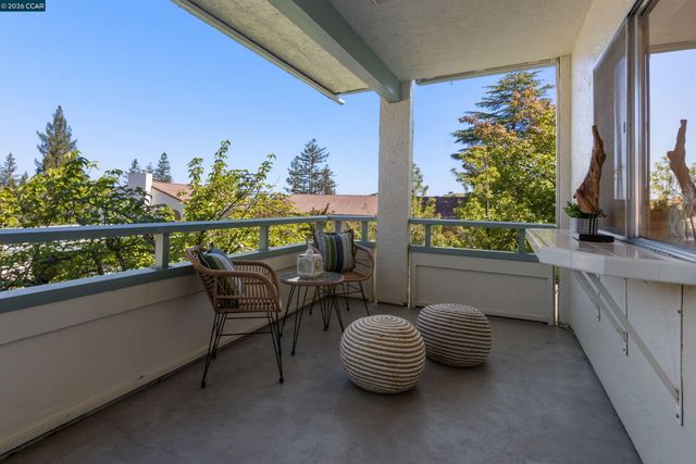 1501 Ptarmigan Dr 7B, Walnut Creek, CA 94595