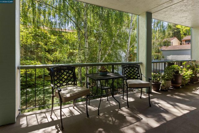 1501 Ptarmigan Dr 7B, Walnut Creek, CA 94595