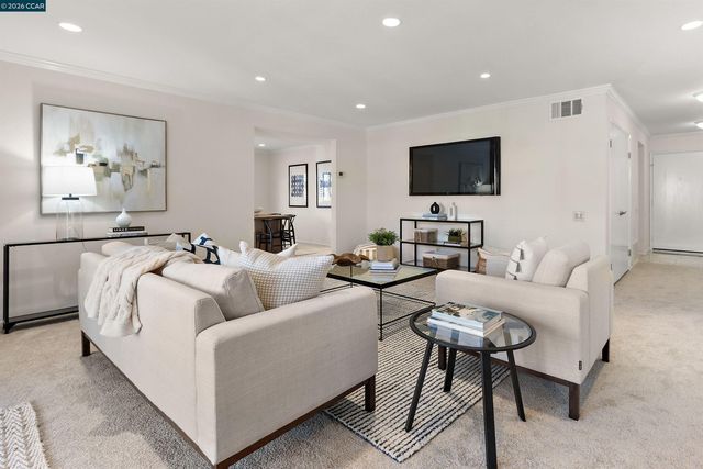 1501 Ptarmigan Dr 7B, Walnut Creek, CA 94595