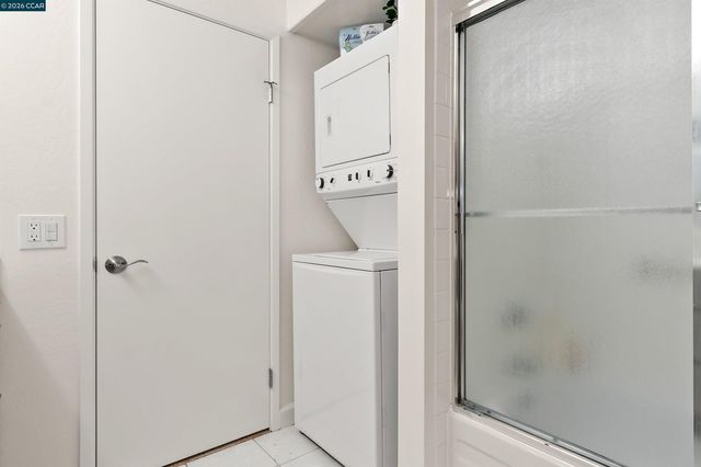 1501 Ptarmigan Dr 7B, Walnut Creek, CA 94595