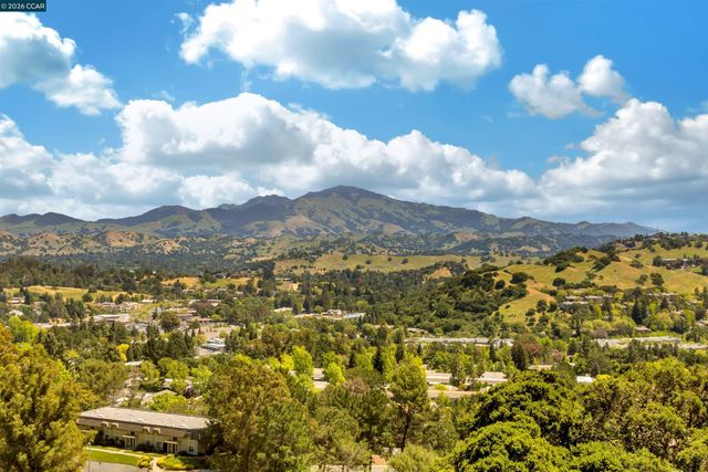 1501 Ptarmigan Dr 7B, Walnut Creek, CA 94595