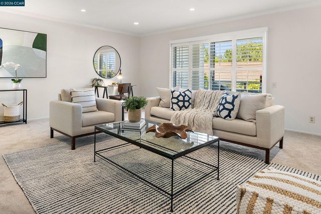 1501 Ptarmigan Dr 7B, Walnut Creek, CA 94595
