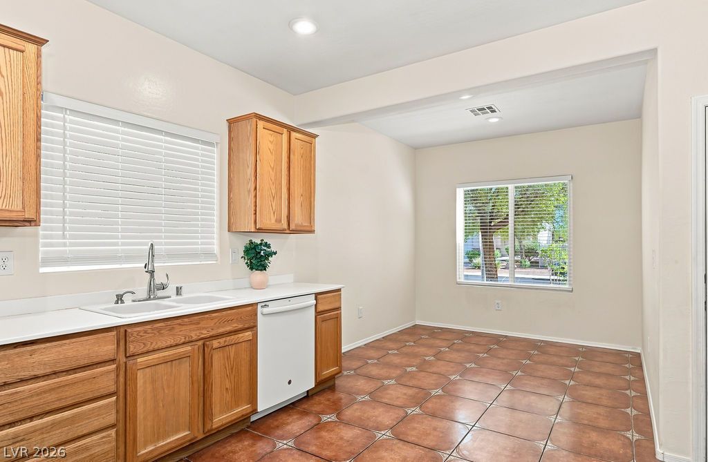 3432 Herring Gull Lane, North Las Vegas, NV 89084 — photo 4