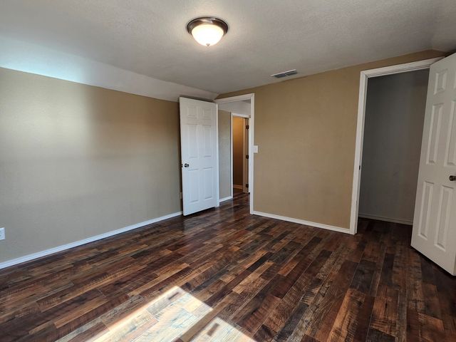 1010 SW 5th St, Andrews, TX 79714