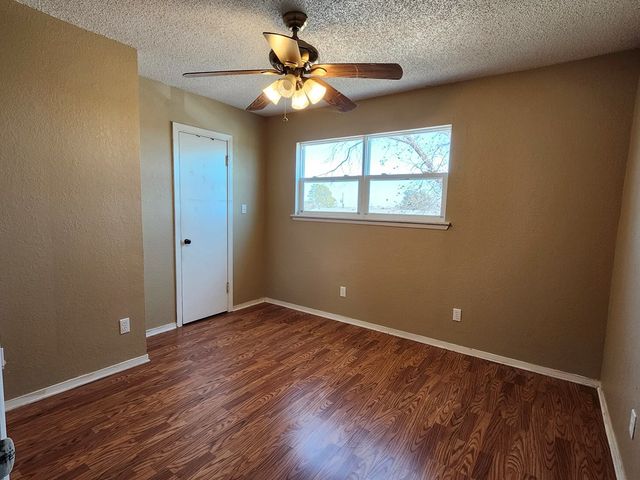 1010 SW 5th St, Andrews, TX 79714