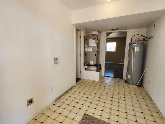 1010 SW 5th St, Andrews, TX 79714