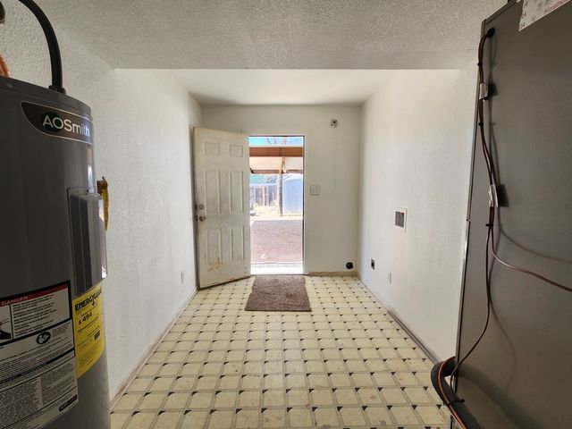 1010 SW 5th St, Andrews, TX 79714