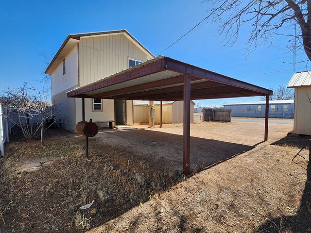 1010 SW 5th St, Andrews, TX 79714