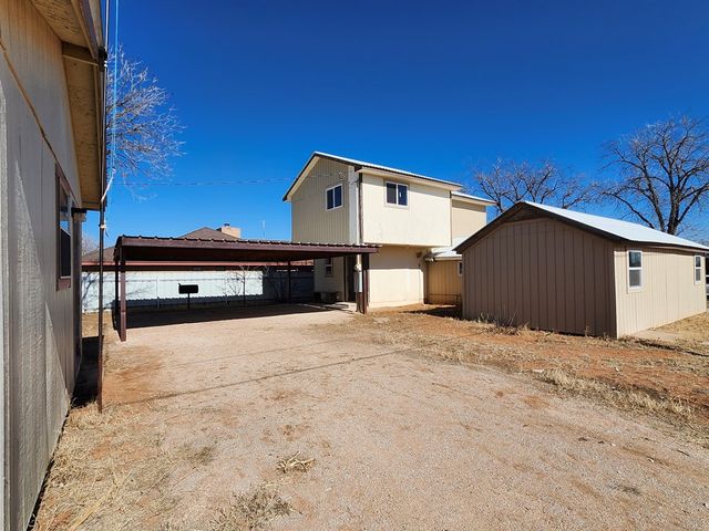 1010 SW 5th St, Andrews, TX 79714