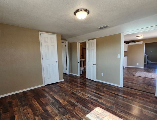 1010 SW 5th St, Andrews, TX 79714