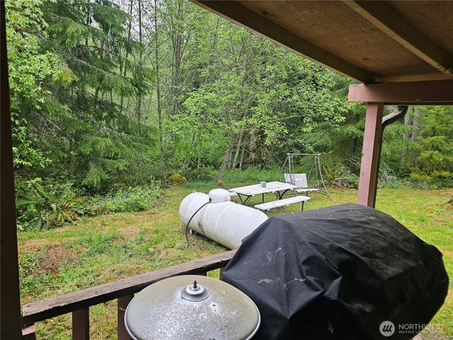 134 Mowich Way, Ashford, WA 98304