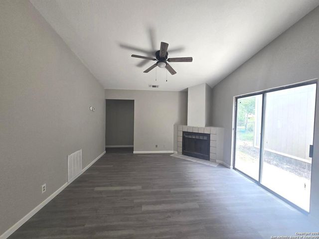 10243 Raven Field, San Antonio, TX 78245