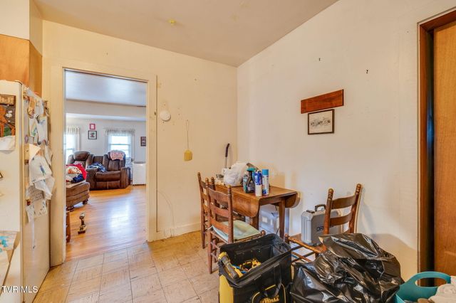 4136 Ridge Road, Kingsport, TN 37660