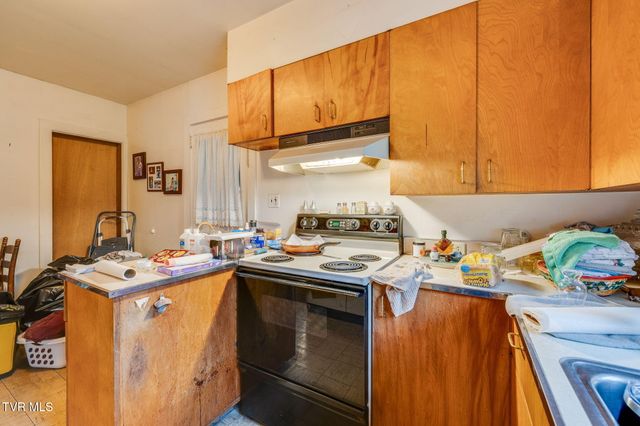 4136 Ridge Road, Kingsport, TN 37660