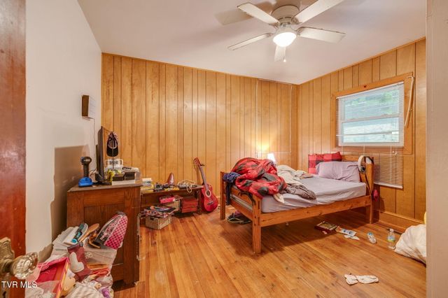 4136 Ridge Road, Kingsport, TN 37660