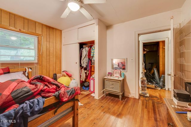 4136 Ridge Road, Kingsport, TN 37660