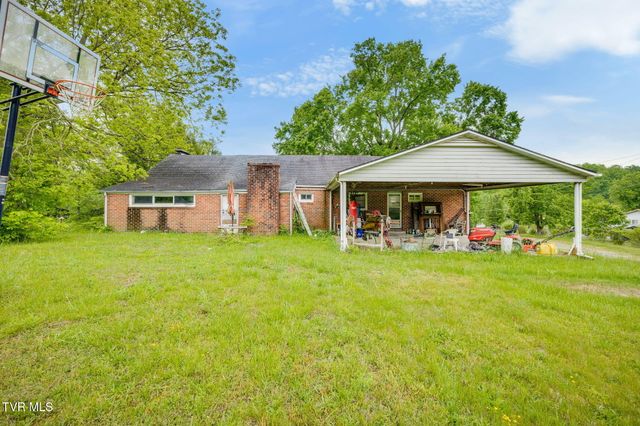 4136 Ridge Road, Kingsport, TN 37660