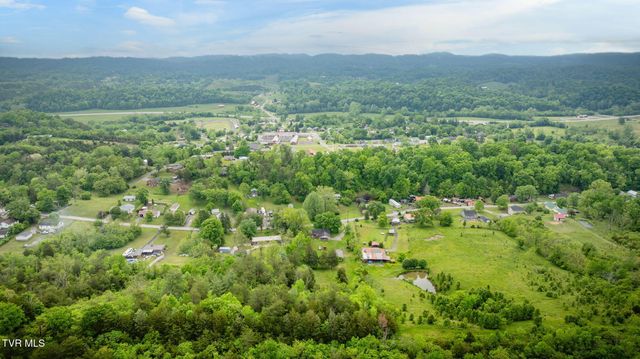 4136 Ridge Road, Kingsport, TN 37660