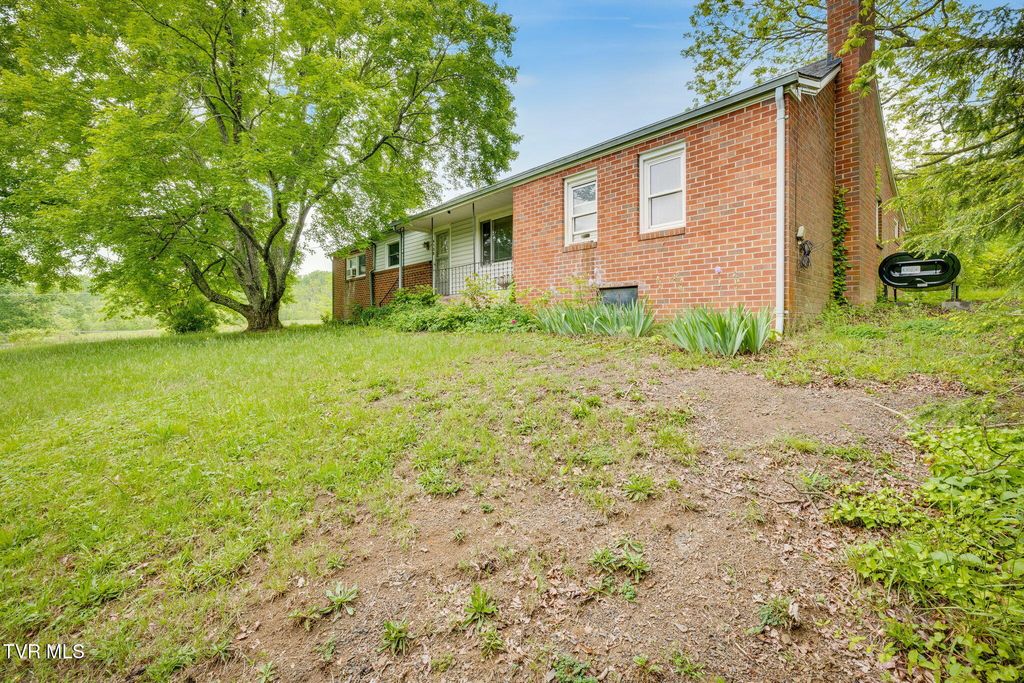 4136 Ridge Road, Kingsport, TN 37660