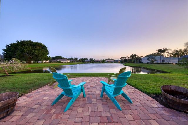 9910 LAUREL VALLEY AVENUE CIRCLE, Bradenton, FL 34202