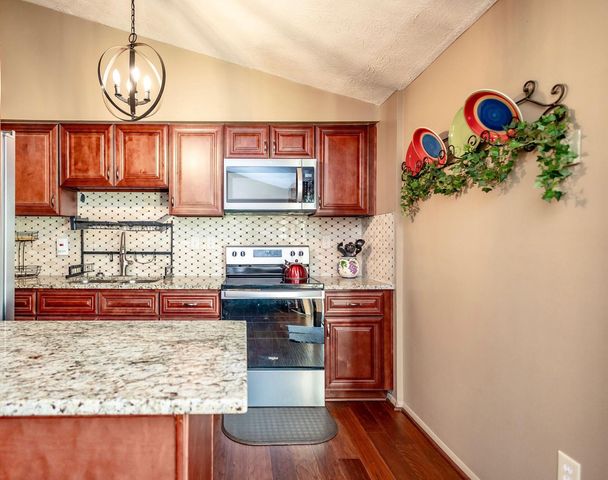2507 LAUREL VALLEY GRTH, Abingdon, MD 21009