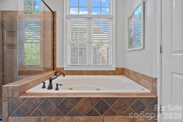 7809 Oak Haven Lane, Stanley, NC 28164