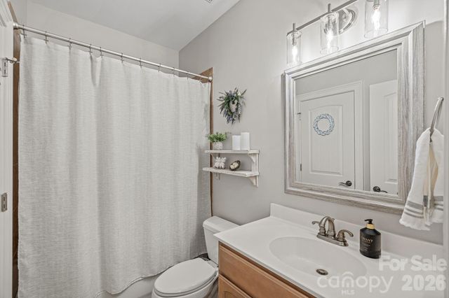 7809 Oak Haven Lane, Stanley, NC 28164
