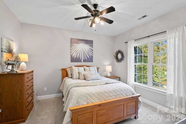 7809 Oak Haven Lane, Stanley, NC 28164