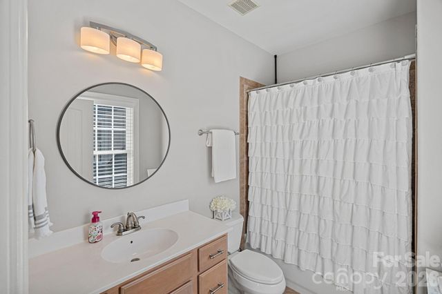 7809 Oak Haven Lane, Stanley, NC 28164