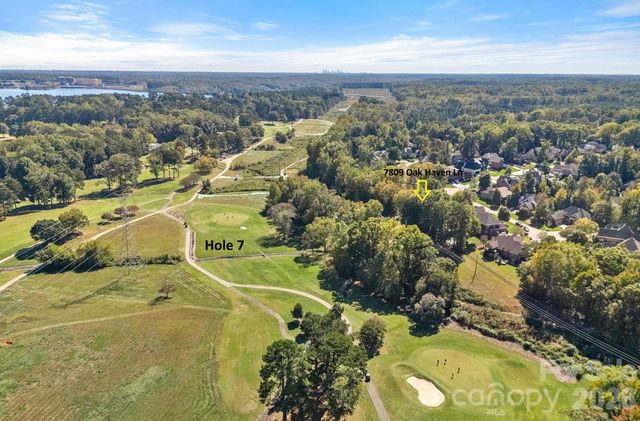 7809 Oak Haven Lane, Stanley, NC 28164
