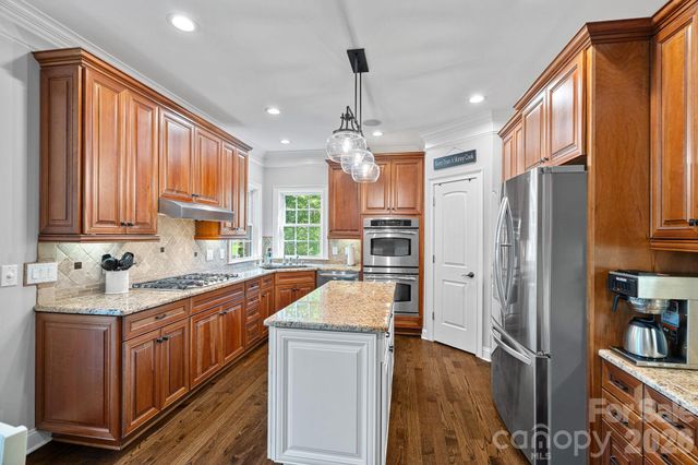 7809 Oak Haven Lane, Stanley, NC 28164