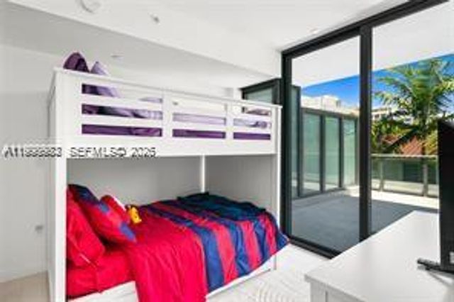 9901 W Bay Harbor Dr 305, Bay Harbor Islands, FL 33154