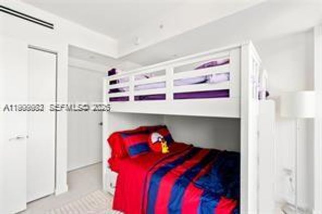 9901 W Bay Harbor Dr 305, Bay Harbor Islands, FL 33154