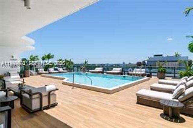 9901 W Bay Harbor Dr 305, Bay Harbor Islands, FL 33154