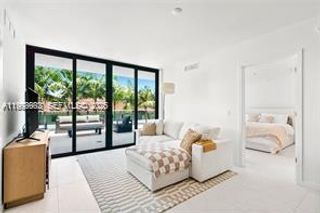 9901 W Bay Harbor Dr 305, Bay Harbor Islands, FL 33154