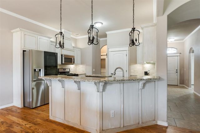 17109 Barcelona Drive, Oklahoma City, OK 73170