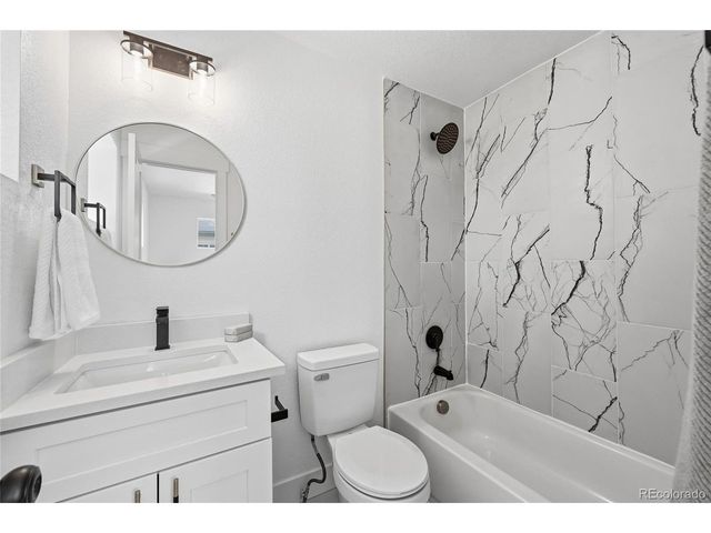 1550 W 52nd Ave, Denver, CO 80221