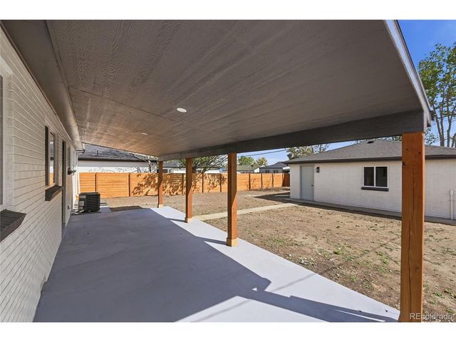 1550 W 52nd Ave, Denver, CO 80221