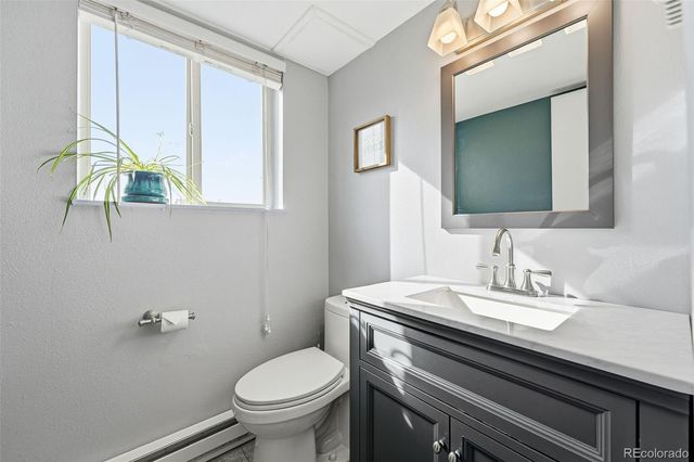 6021 Yarrow Street B11, Arvada, CO 80004